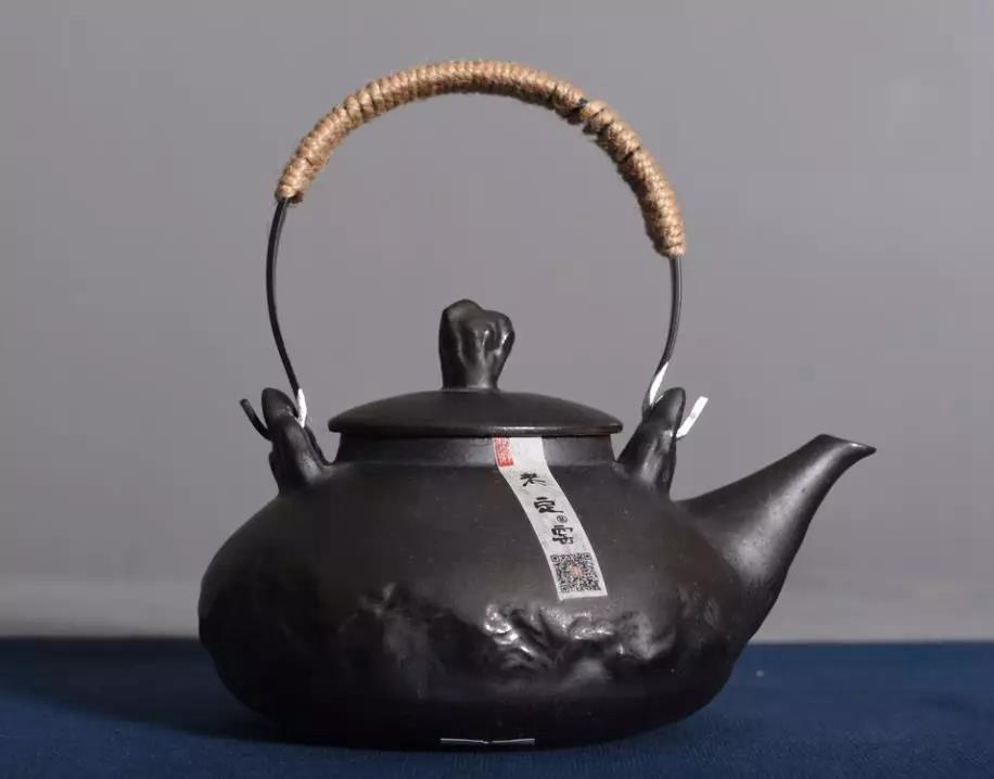 愛茶之人，怎能沒有一把提梁壺？