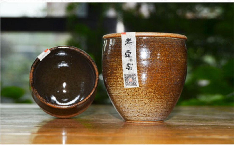 大宋定窯設(shè)計(jì)的精美粗瓷小甕杯，手工感十足